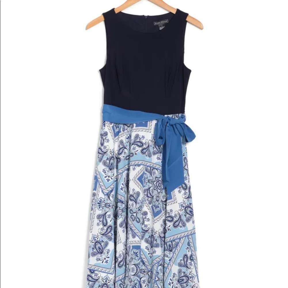 NWT Jessica Howard Handkerchief dress